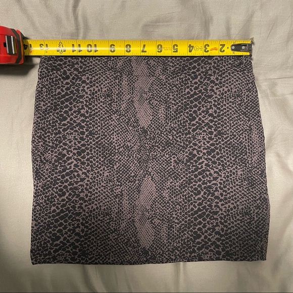 Acacia swimwear snake lining skirt (s) - Picture 4 of 4